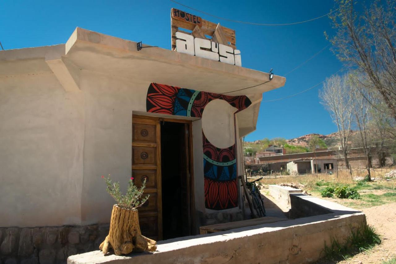 Acusi Hostel Camping Humahuaca Eksteriør billede