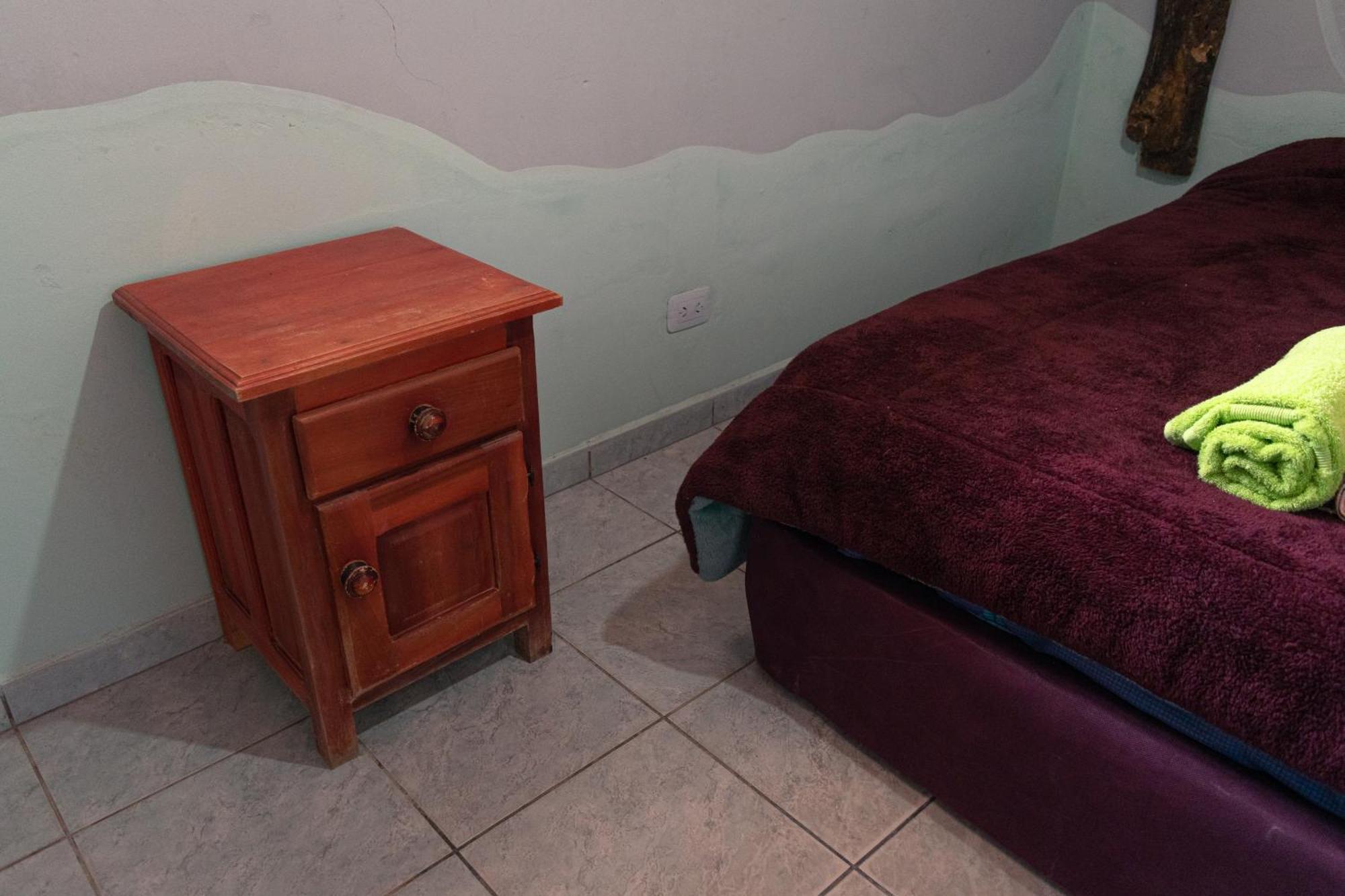 Acusi Hostel Camping Humahuaca Eksteriør billede