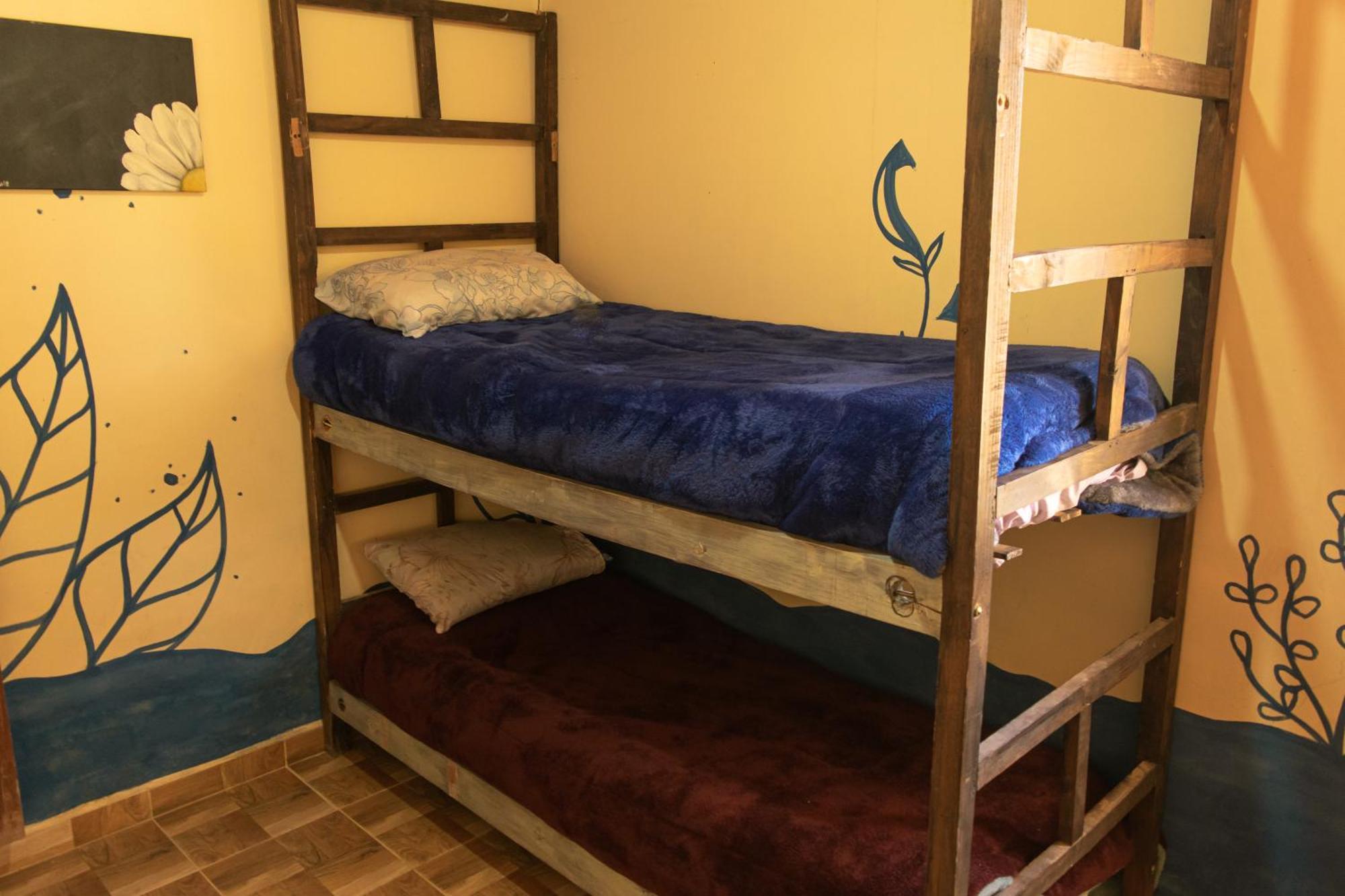 Acusi Hostel Camping Humahuaca Eksteriør billede